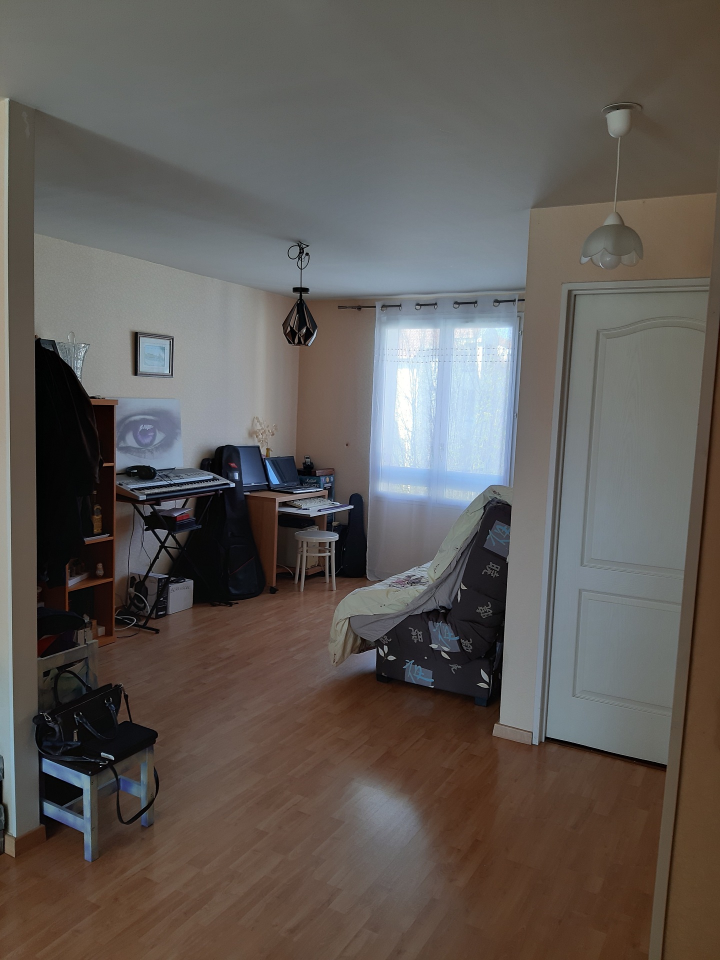 http://www.articris.fr/wp-content/uploads/2019/05/1.jpg