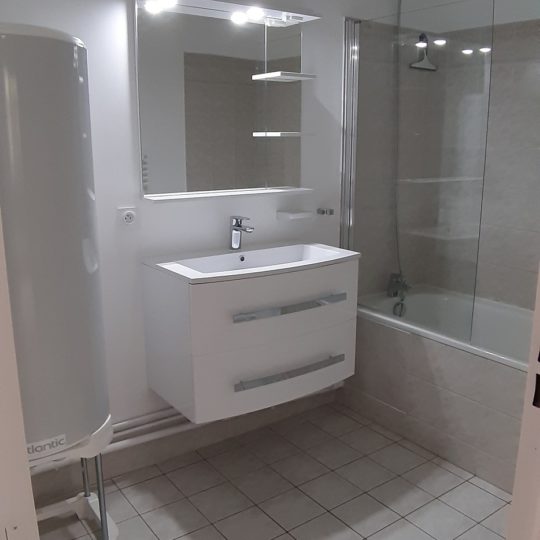 http://www.articris.fr/wp-content/uploads/2019/10/16-540x540.jpg
